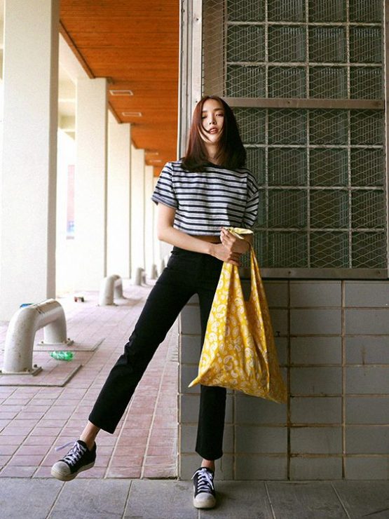 運動鞋　嬌小女孩